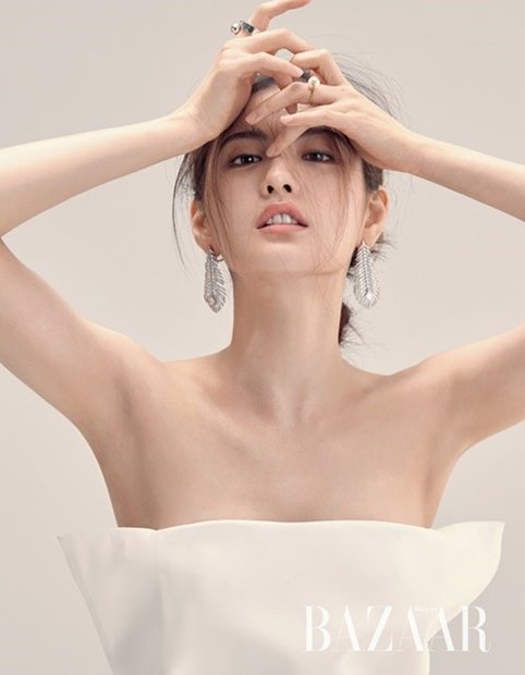 世界一美しい顔 女優ナナ 新しいグラビア写真を公開 韓国の芸能ニュース 韓国旅行 コネスト