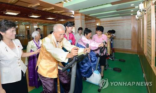 韓国人平均寿命 3歳 がんでなければ3 7年長く生きられる 韓国の社会 文化ニュース 韓国旅行 コネスト