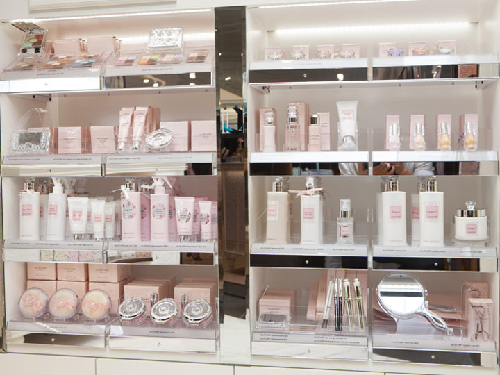 Jill Stuart Beauty 新羅ipark免税店 梨泰院 龍山 ソウル のショッピング店 韓国旅行 コネスト