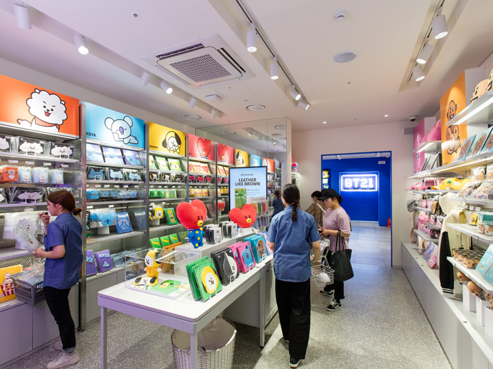 Lineフレンズストア L7弘大店 Bt21 弘大店 弘大 ソウル のショッピング店 韓国旅行 コネスト