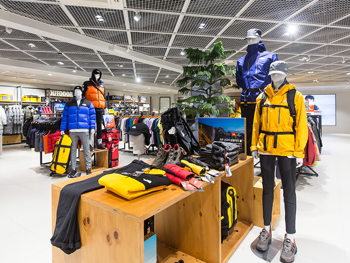 THE NORTH FACE 明洞店｜明洞(ソウル)のショッピング店｜韓国旅行「コネスト」