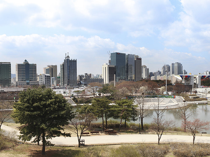 オリンピック公園 蚕室 ロッテワールド ソウル の観光スポット 韓国旅行 コネスト