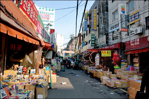 昌信洞 文具 玩具通り 東大門 ソウル のショッピング店 韓国旅行 コネスト