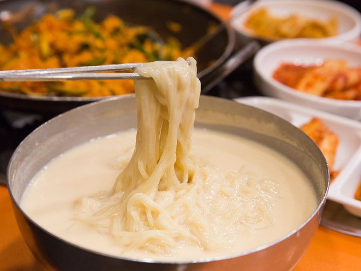 夏ならではの韓国料理 コングクス をソウルの人気店で Now ソウル 韓国旅行 コネスト