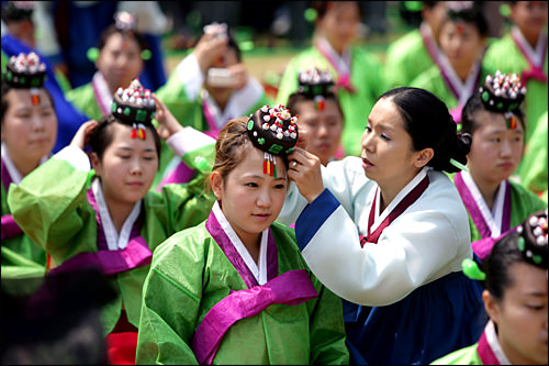 成人の日 恒例 伝統成人式 Now ソウル 韓国旅行 コネスト